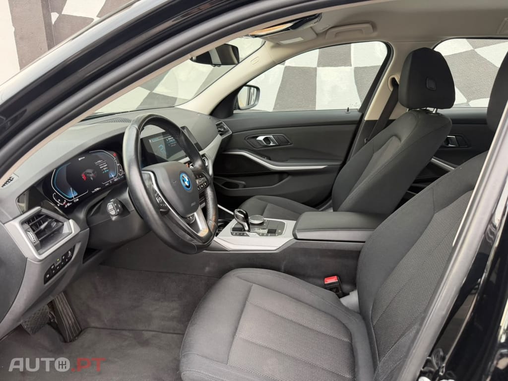BMW 320 e Aut. Advantage