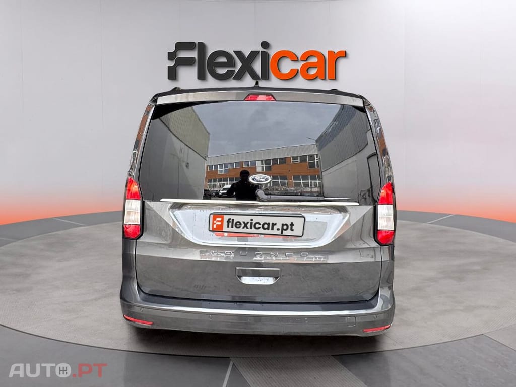 Ford Tourneo Grand Connect 1.5 EcoBoost Titanium