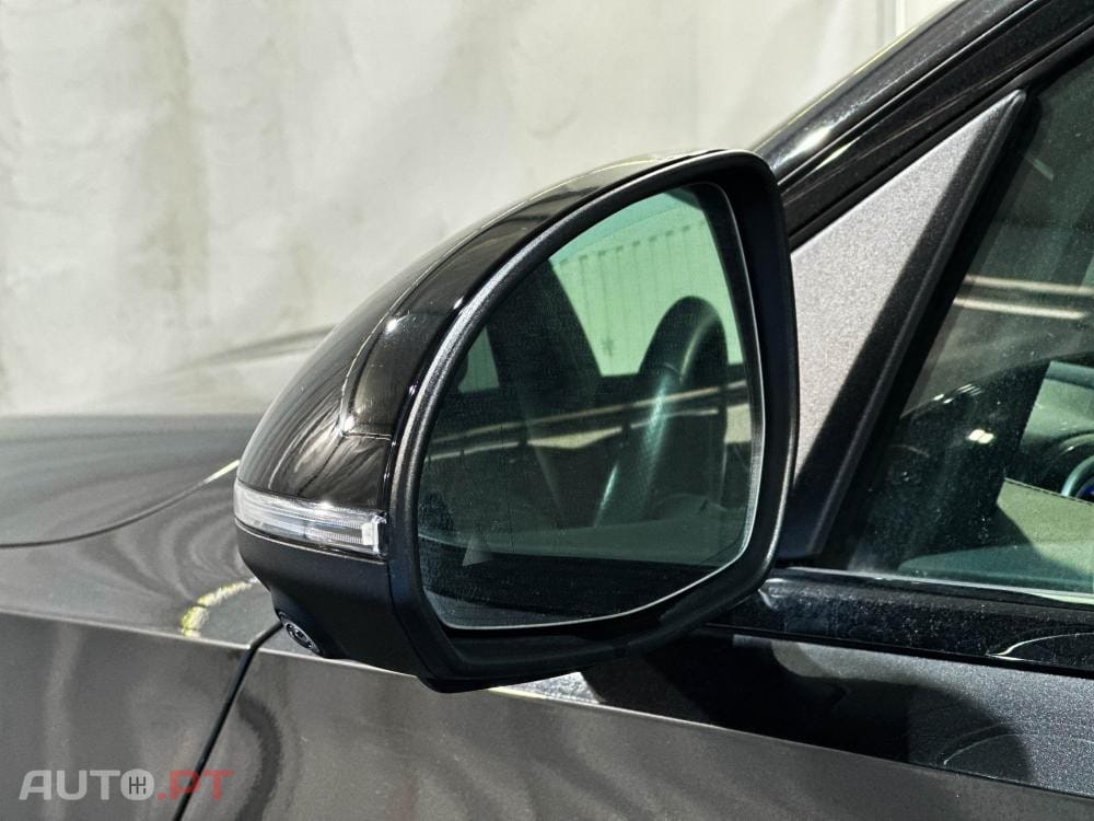Mercedes-Benz C 300 e 9G-TRONIC AMG Line Advanced