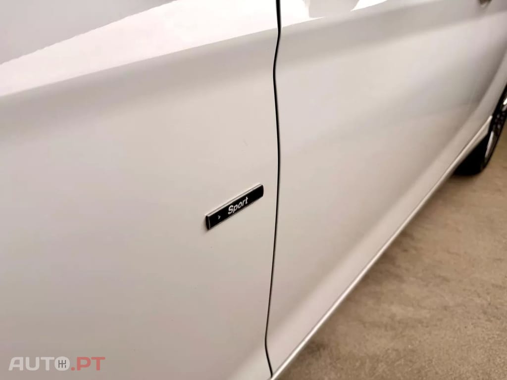 BMW 116 i Aut. Sport Line