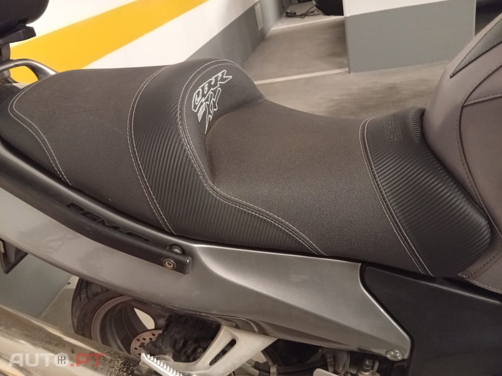 Honda CBR 1100XX