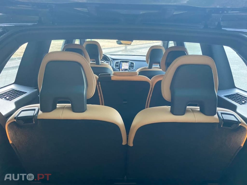 Volvo XC90 2.0 D4 Momentum