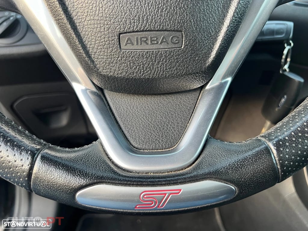 Ford Fiesta 1.6 T ST
