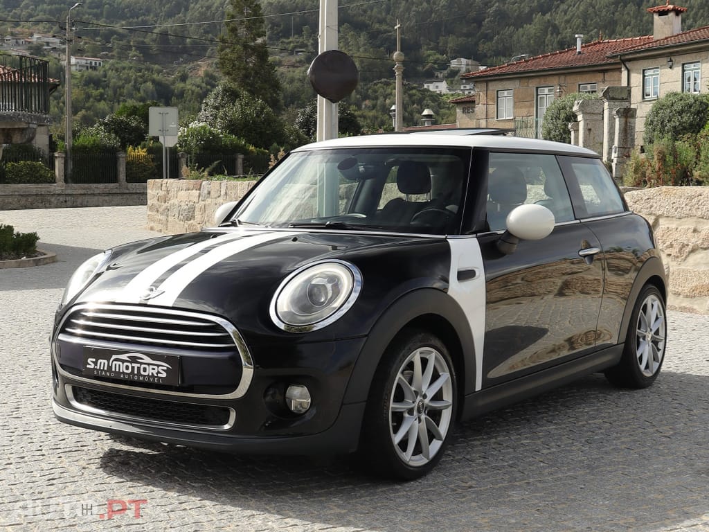 MINI Cooper Cooper D