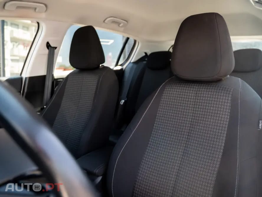 Peugeot 308 1.5 BlueHDi Business Line