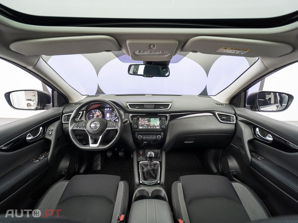 Nissan Qashqai 1.5 dCi N-Connecta