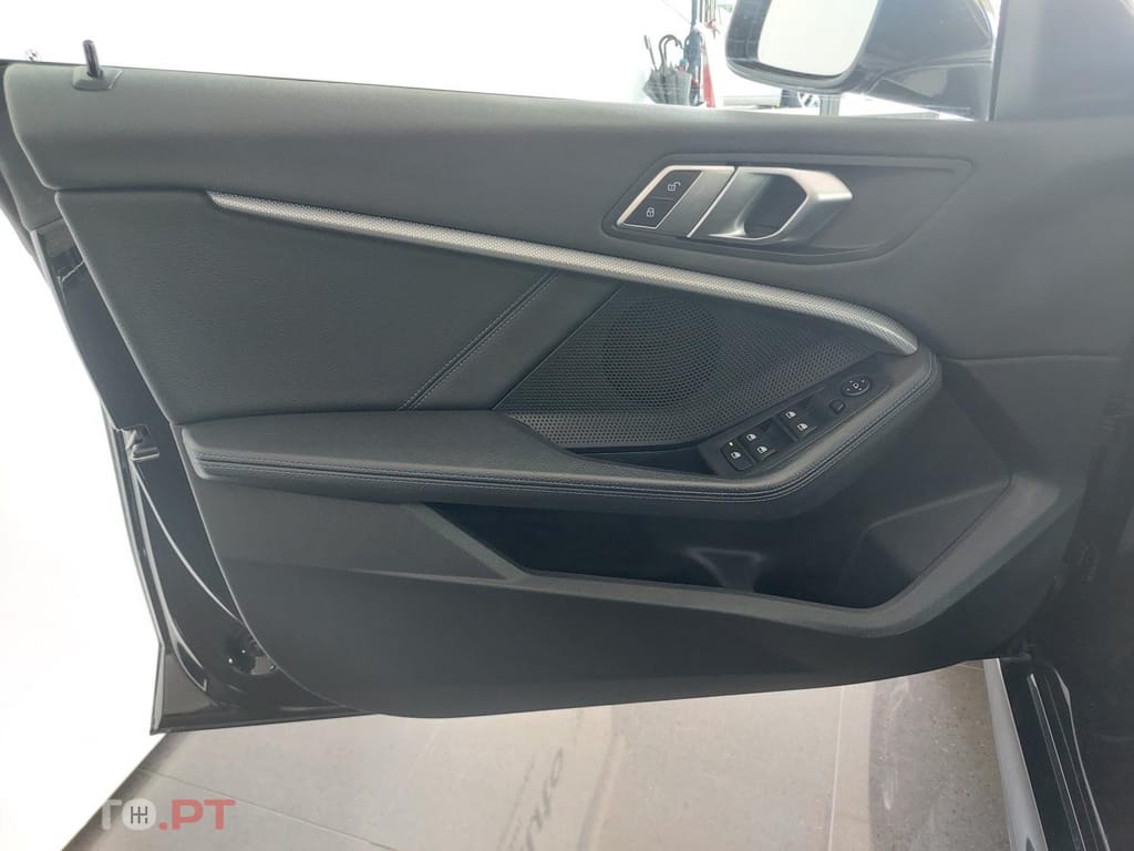 BMW 216 d Pack Desportivo M