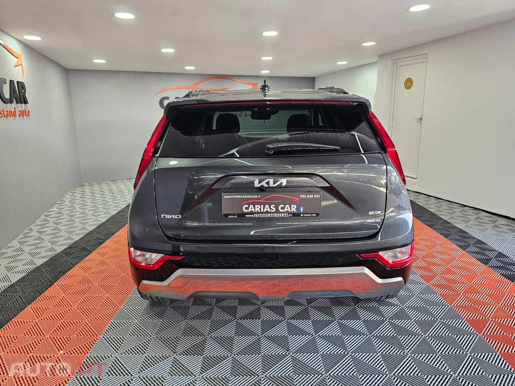 Kia Niro 1.6 GDi HEV Tech