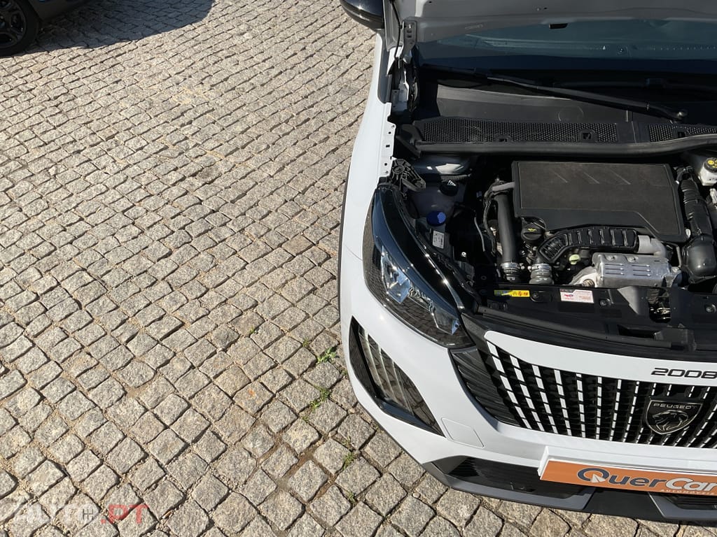 Peugeot 2008 1.2 PureTech Allure Pack