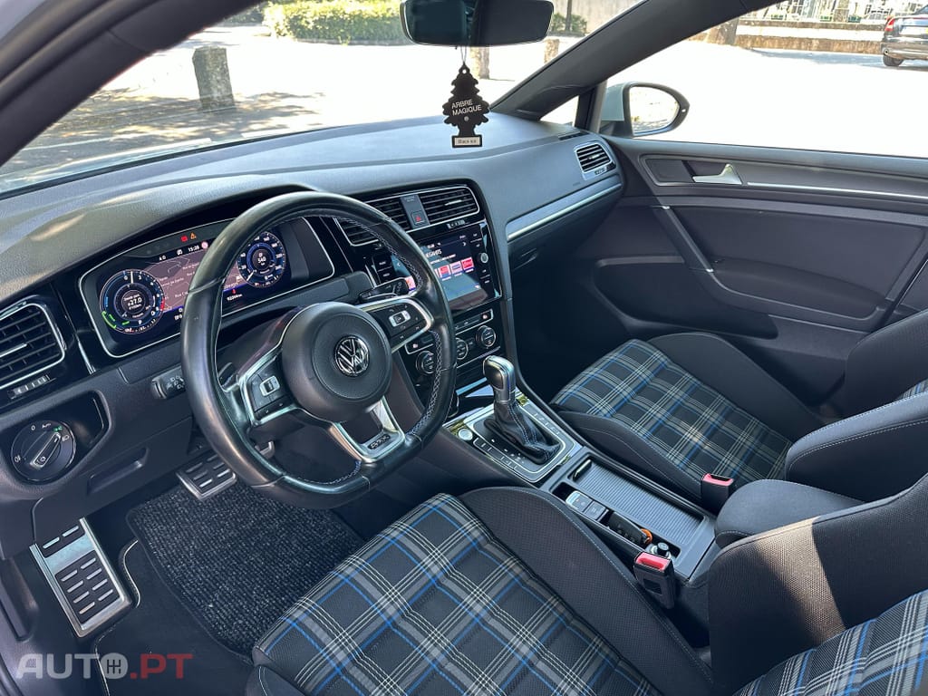 Volkswagen Golf 1.4 GTE Plug-in