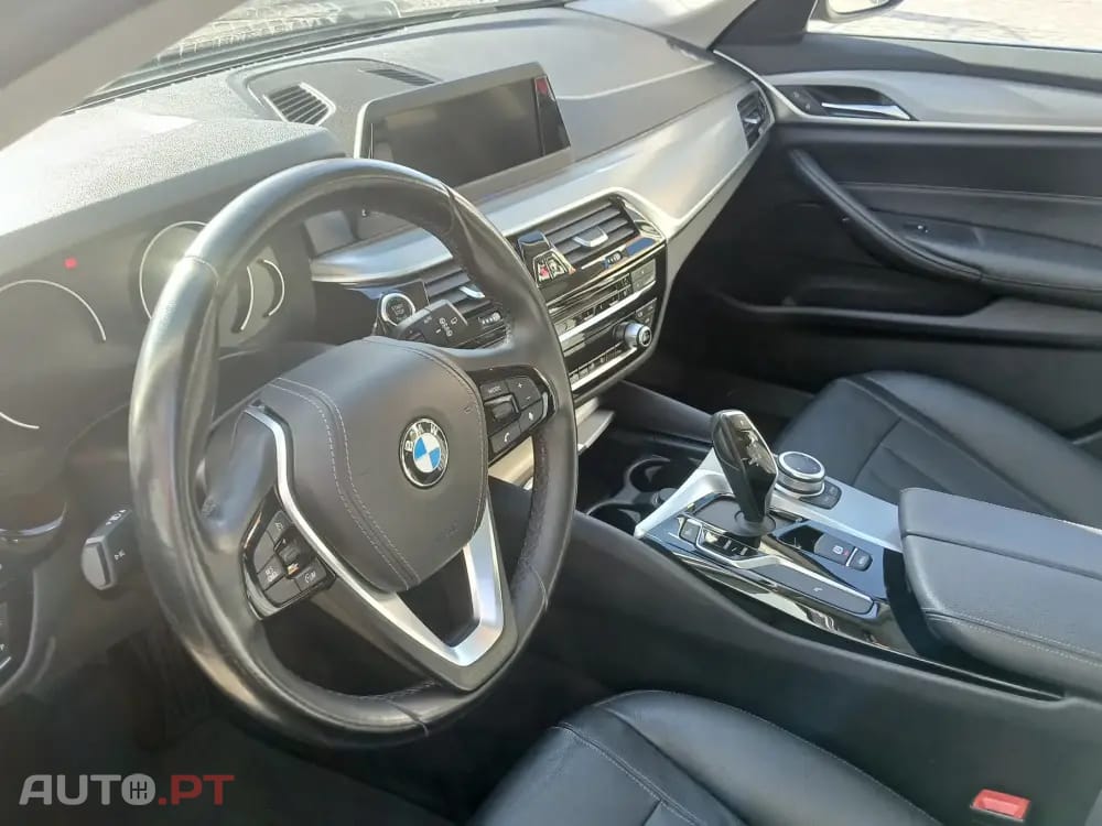 BMW 520 d Line Luxury Auto
