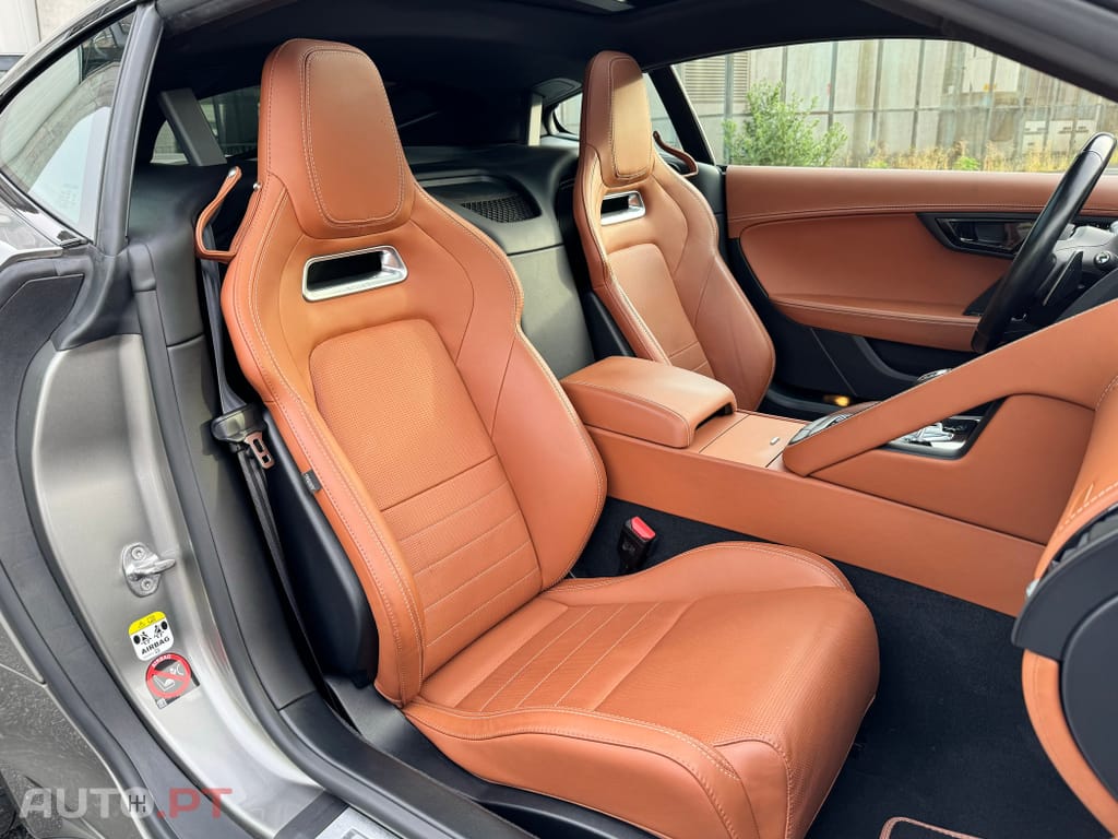 Jaguar F-Type 2.0 i4 R-Dynamic