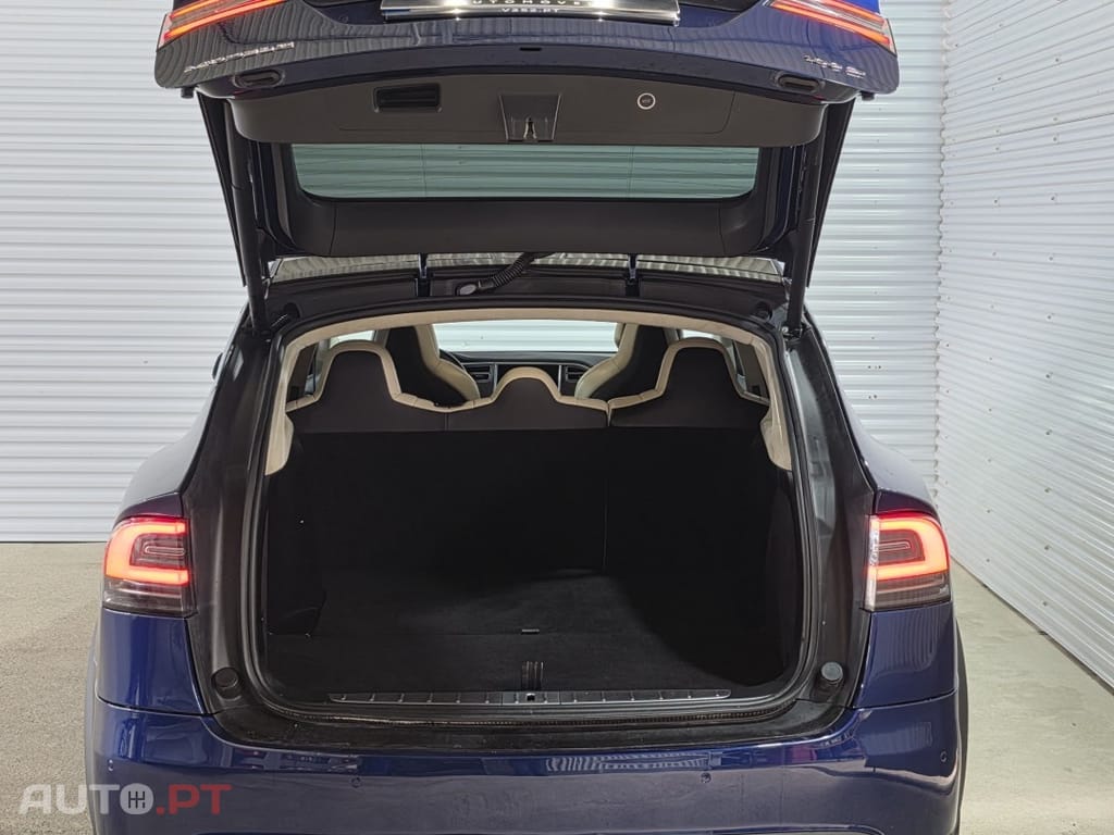 Tesla Model X 100D