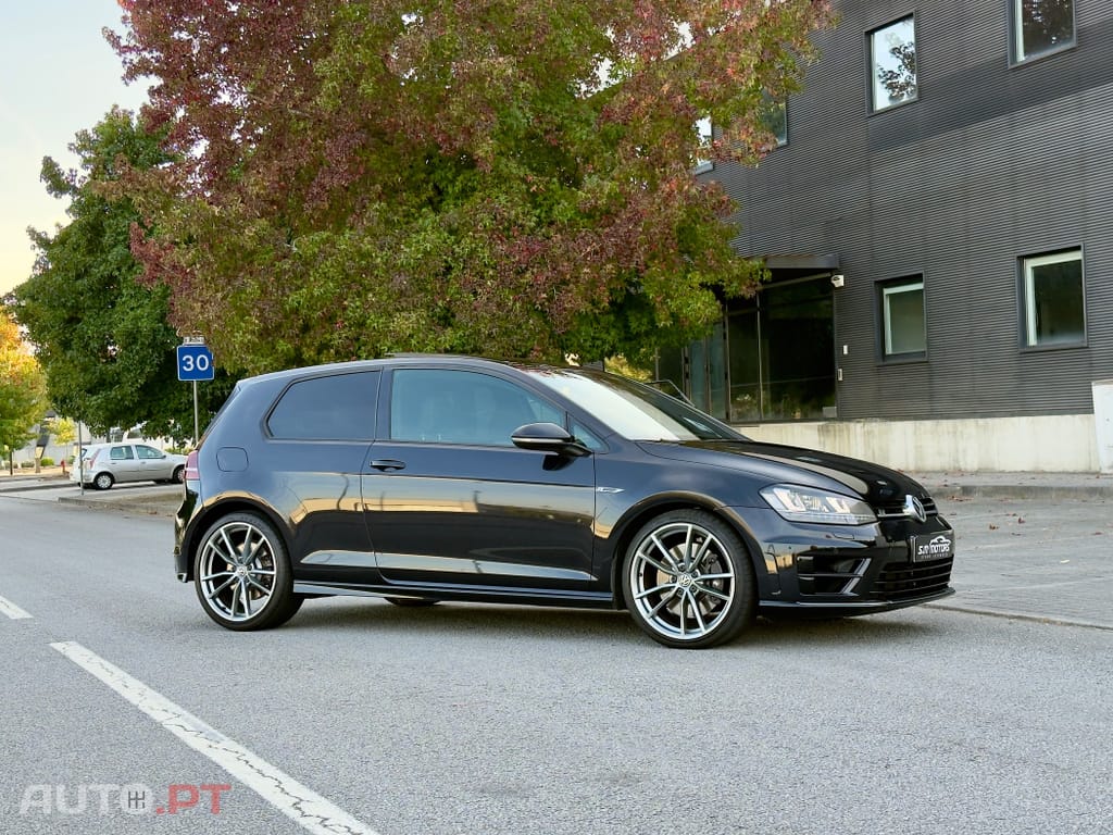 Volkswagen Golf R 4Motion BlueMotion DSG