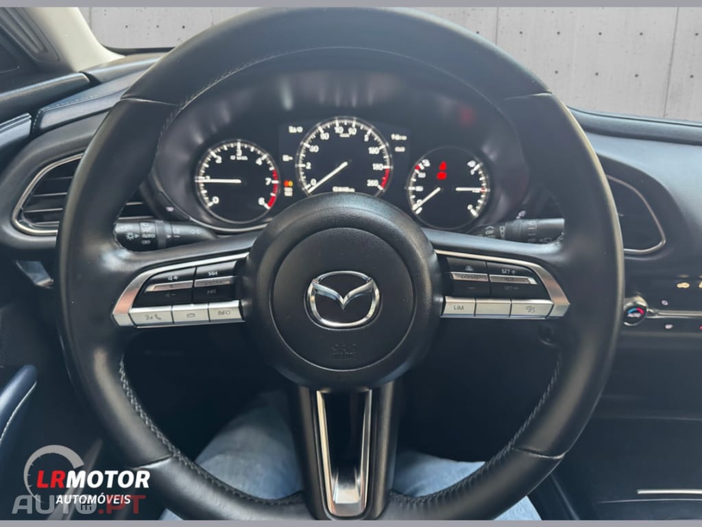Mazda CX-30 1.8 Sky-D Evolve i-Active — fotografia 10
