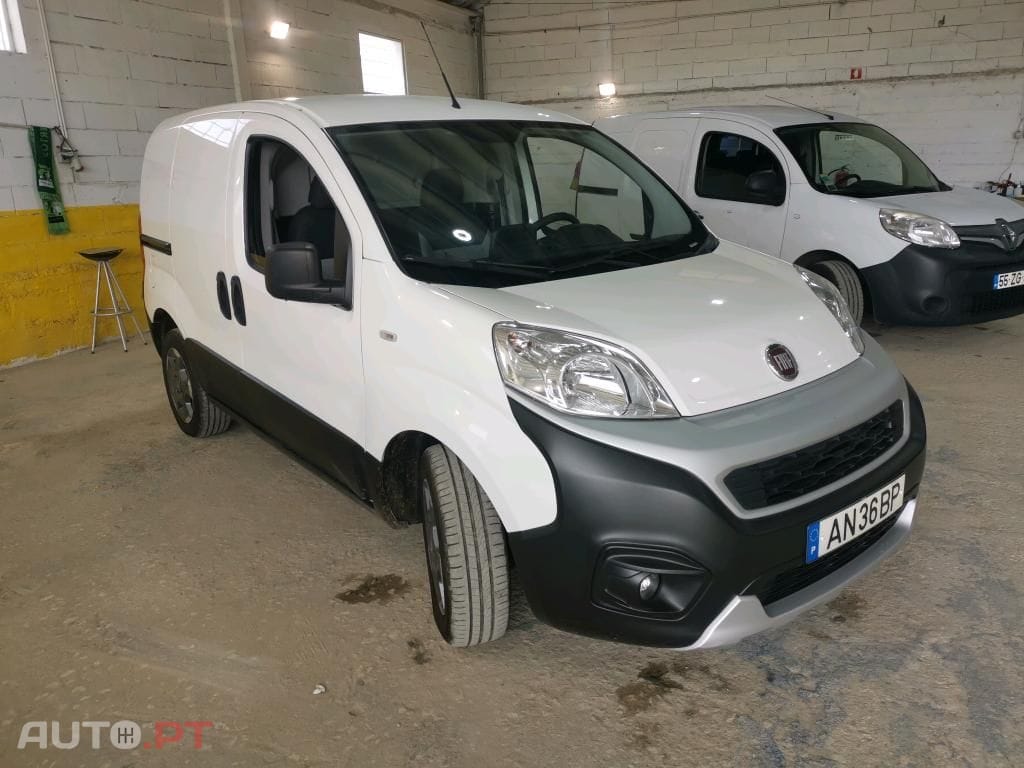 Fiat Fiorino FIORINO 1.3 M-jet Adventure