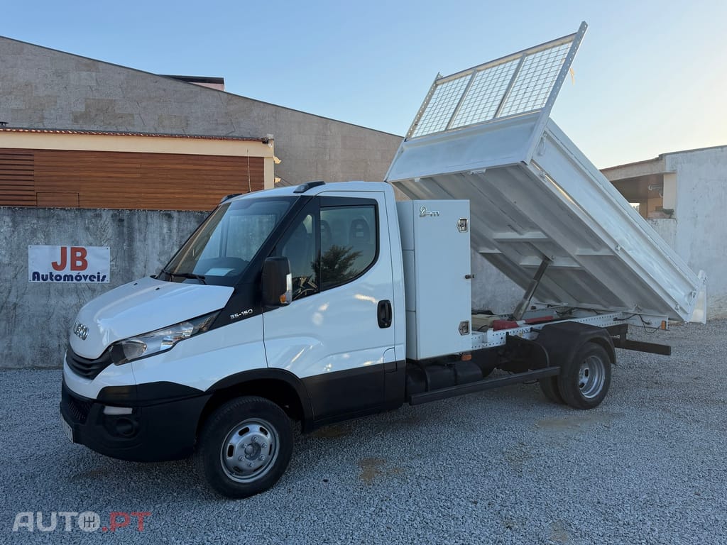 Iveco Daily 3.0 35C15 3LUG Basculante Rod. Duplo c/AC