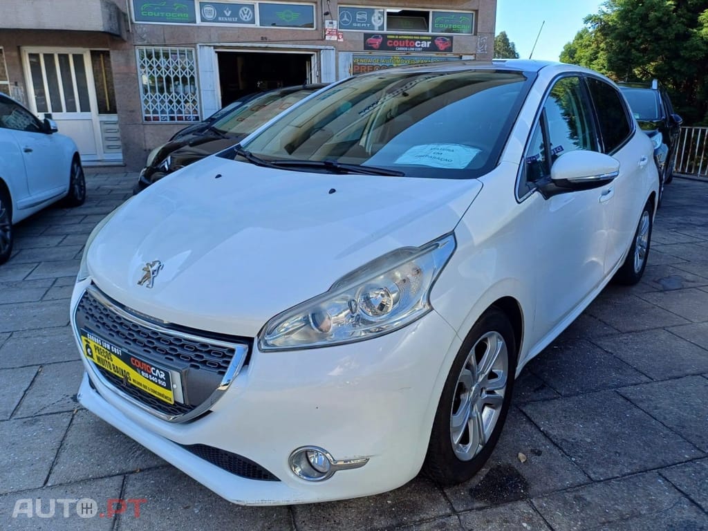 Peugeot 208 1.2 PureTech Allure
