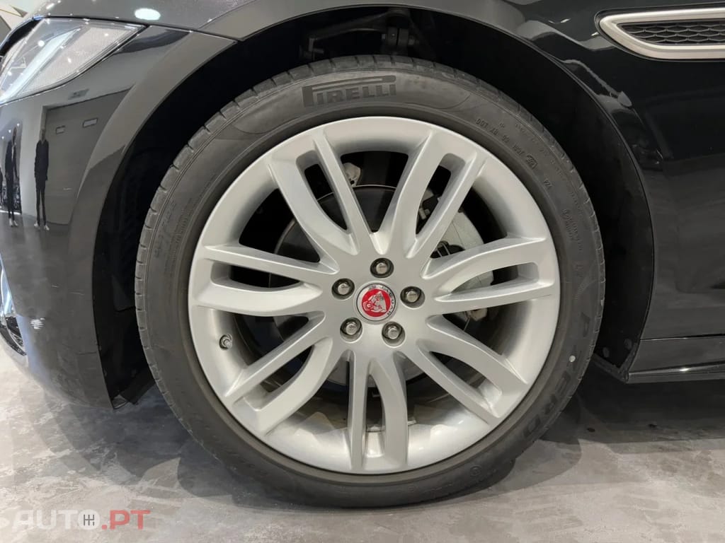 Jaguar XF Sportbrake 2.0 D200 R-Dynamic S