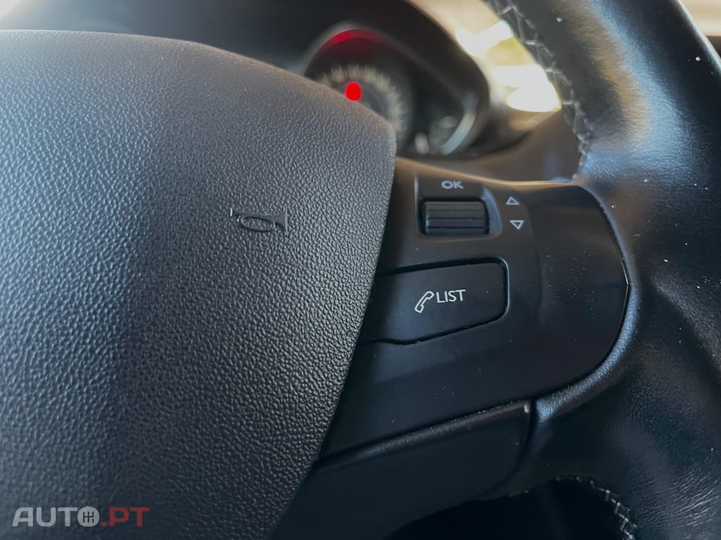 Peugeot 208 PureTech 82 Start & Stop Allure