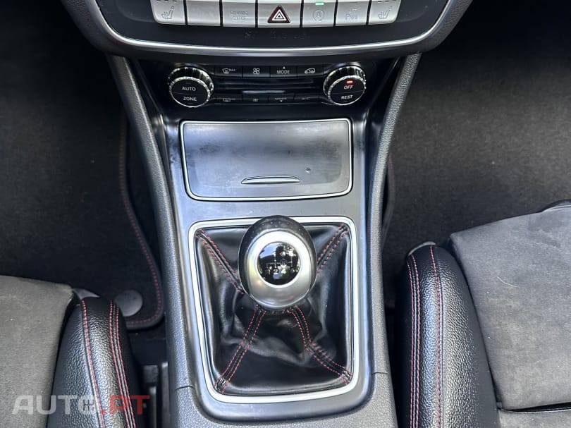 Mercedes-Benz CLA 200 d AMG Line