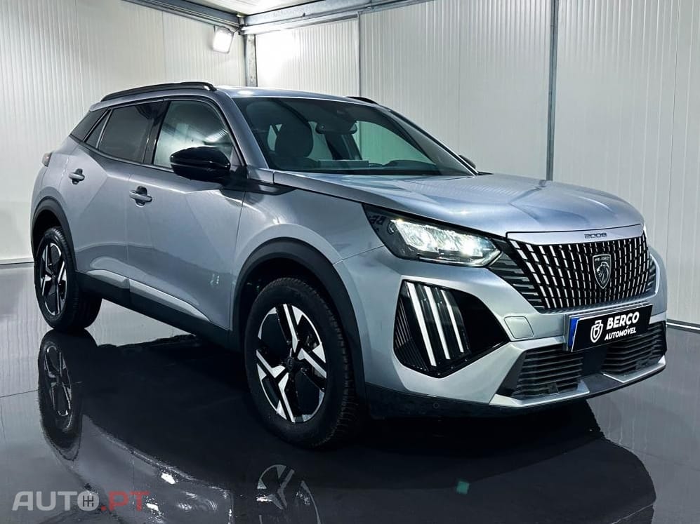 Peugeot 2008 Hybrid 145 e-DSC Allure