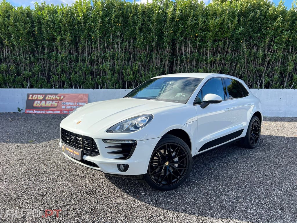 Porsche Macan S