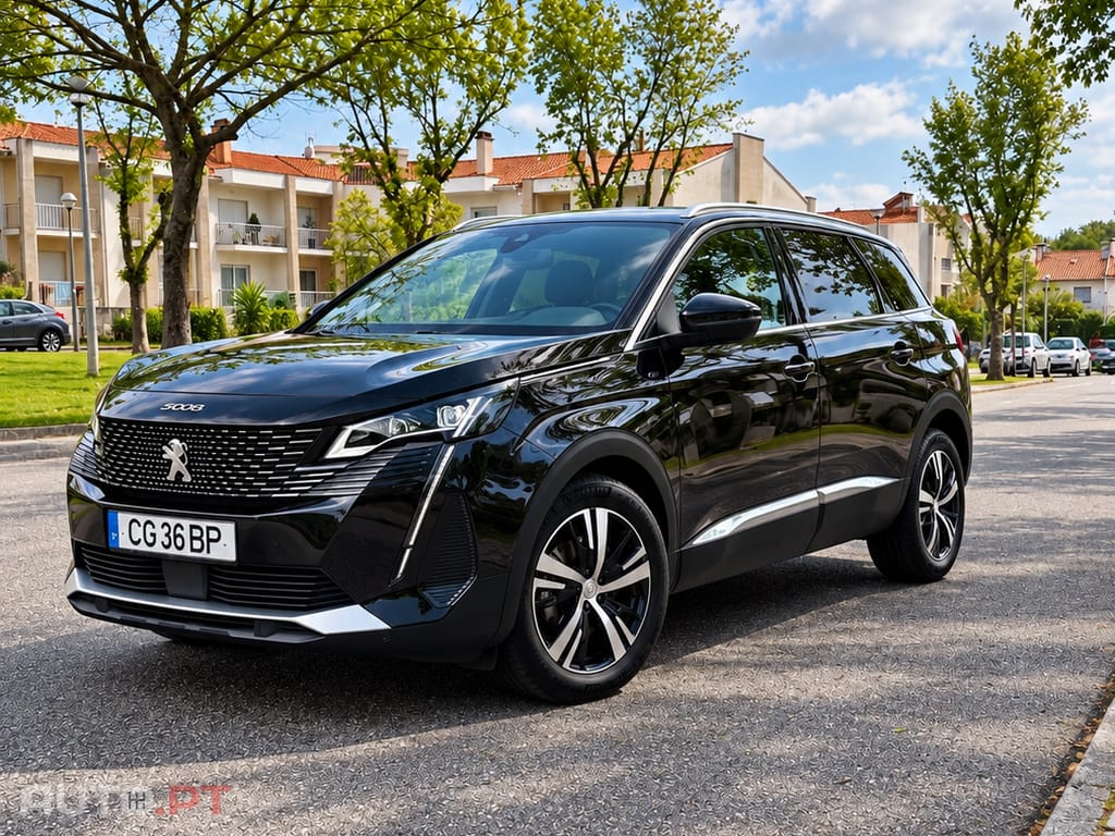 Peugeot 5008 GT Pack 1.2  130cv EAT8 | 7 Lugares | 2023 | 24.716 km