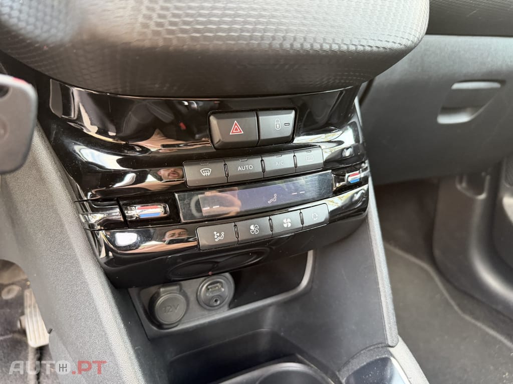 Peugeot 208 1.6 BlueHDi Active