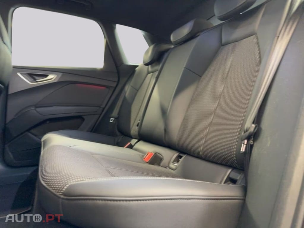 Audi Q4 E-Tron S Line 45 Quattro I.V.A DEDUTIVEL 