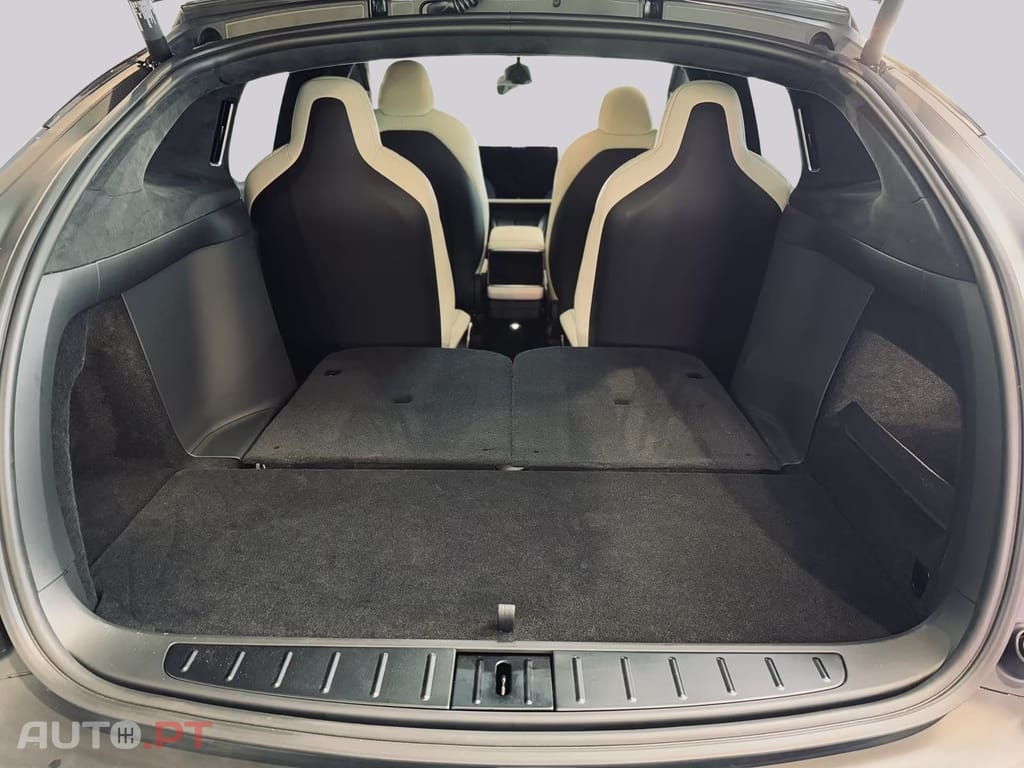 Tesla Model X I.V.A DEDUTÍVEL Plaid