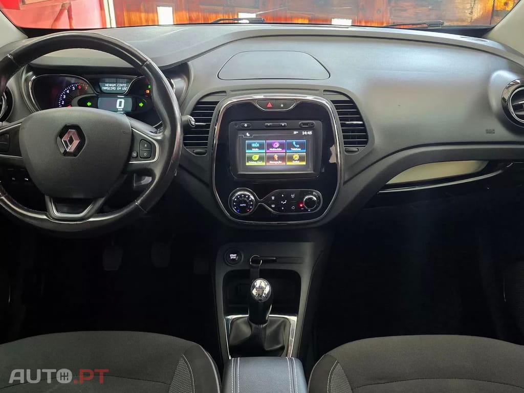Renault Captur 0.9 TCE Sport
