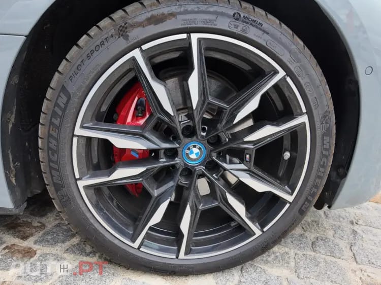 BMW i4 M50 Pack Desportivo M Pro