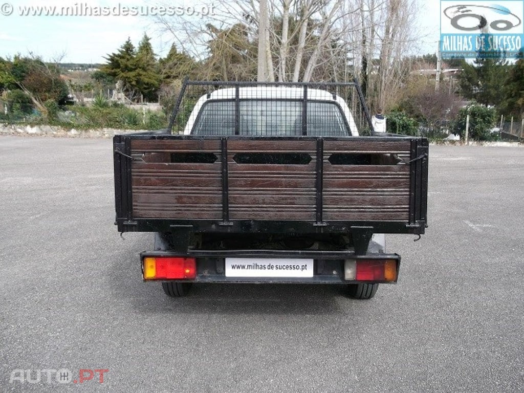 Mitsubishi L200 2.5 TD 4X2 CD (C/IVA)