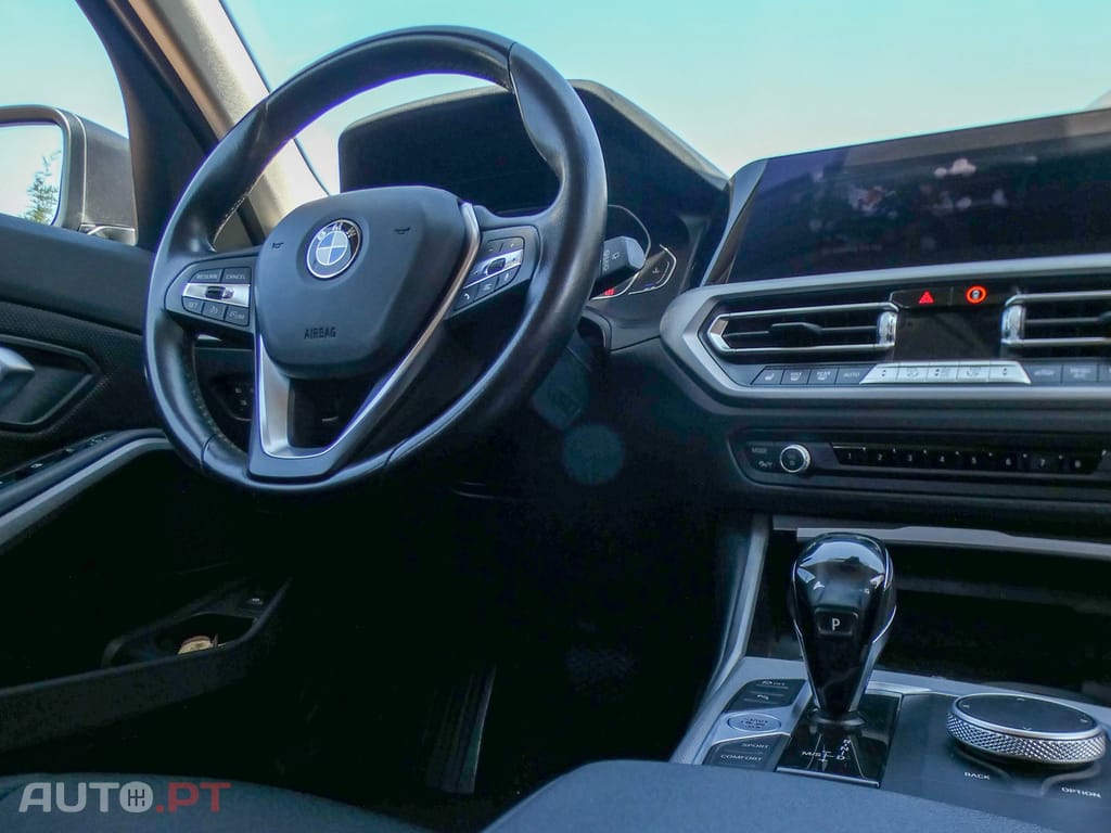 BMW 318 d Touring Auto