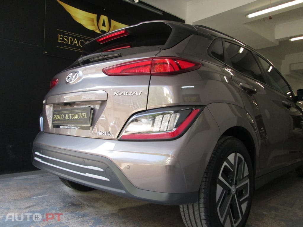 Hyundai Kauai EV 64 kWh Premium
