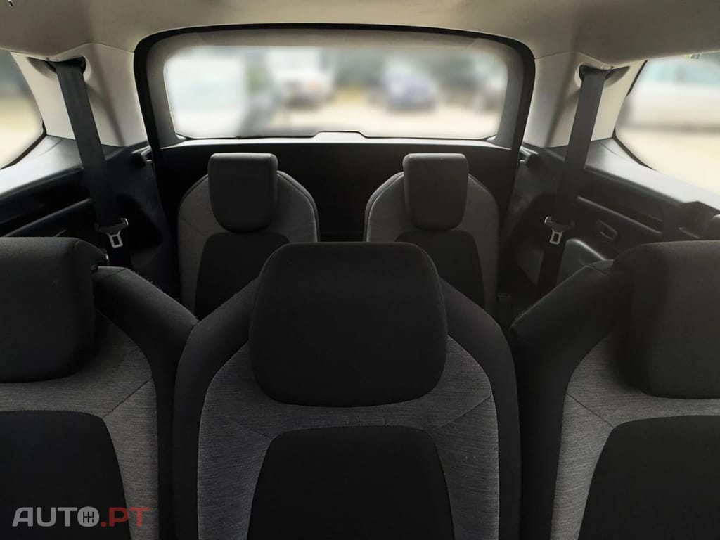 Citroën C4 Spacetourer 1.5 BlueHDi Feel Business — fotografia 18