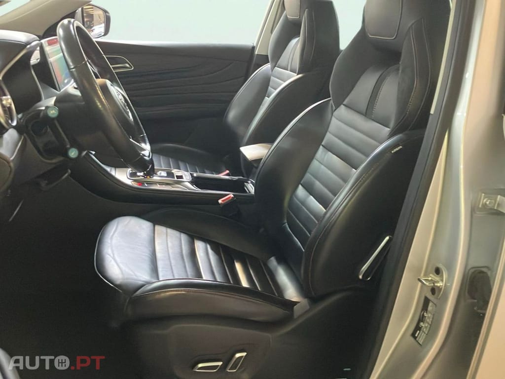 MG EHS 1.5 T-GDI Plug-in Hybrid Luxury