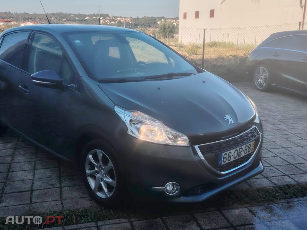 Peugeot 208 1.4 HDi Active