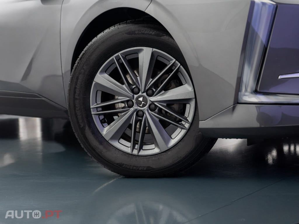 DS DS4 1.5 BlueHDi Bastille + EAT8