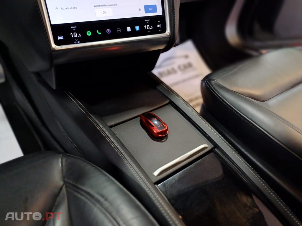 Tesla Model S P85D
