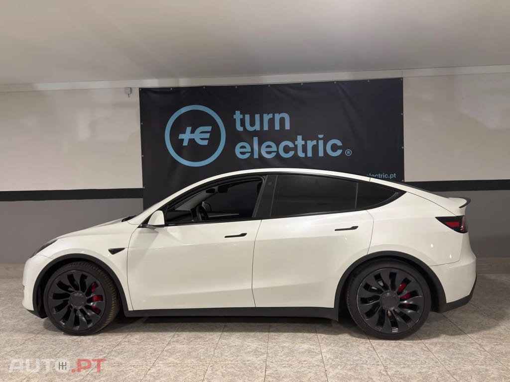 Tesla Model Y Performance Tração Integral