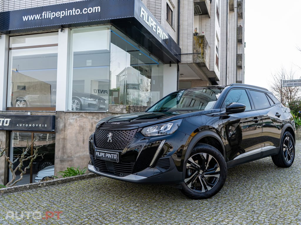 Peugeot 2008 1.2 PureTech Allure Pack