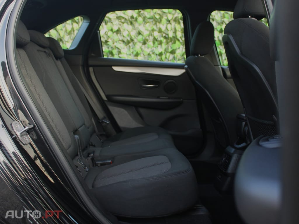 BMW 216 d Advantage Auto