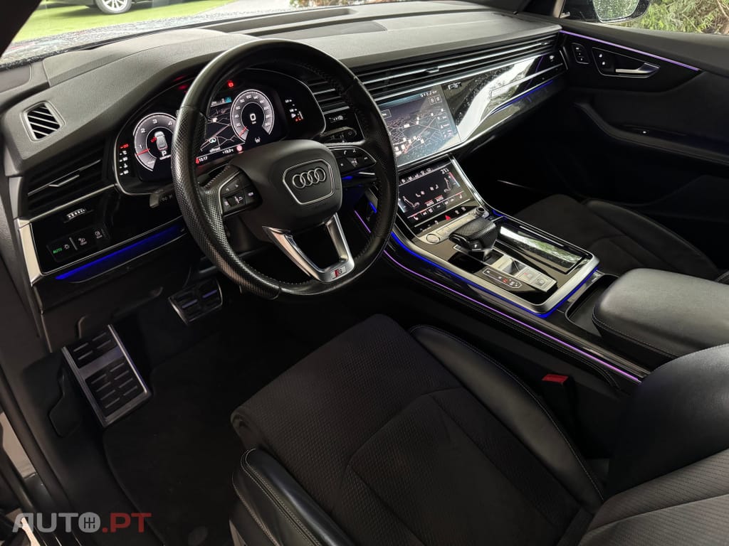 Audi Q8 50 TDI quattro Tiptronic