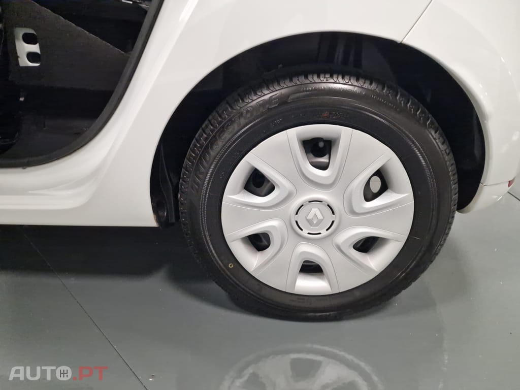 Renault Clio SOCIETE 1.5 DCI ZEN IVA DEDUTIVEL