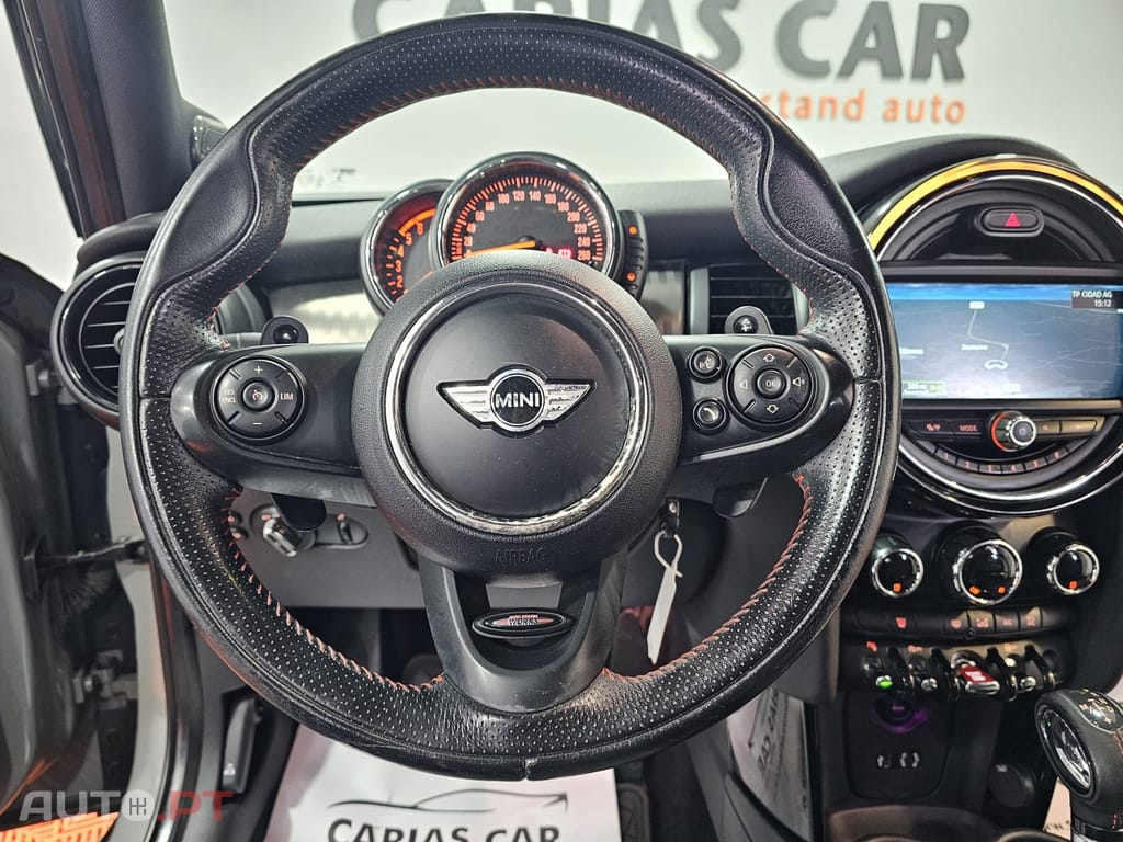 MINI Cooper SD Auto Desportiva