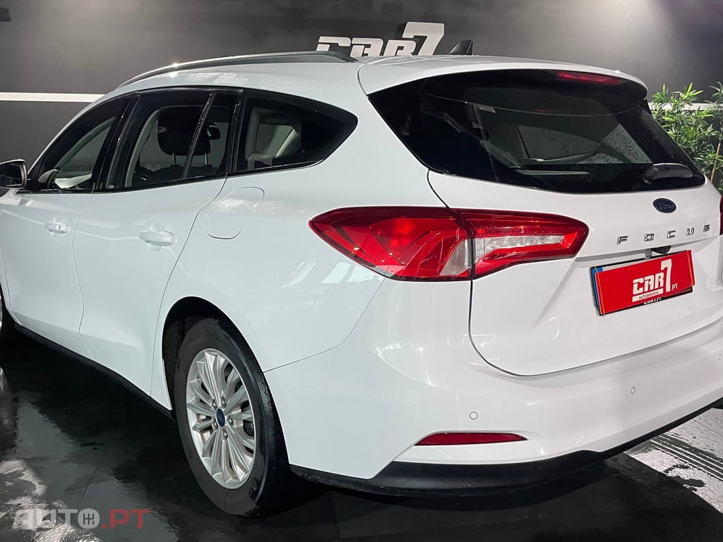 Ford Focus SW 1.5 TDCi EcoBlue ST-Line X