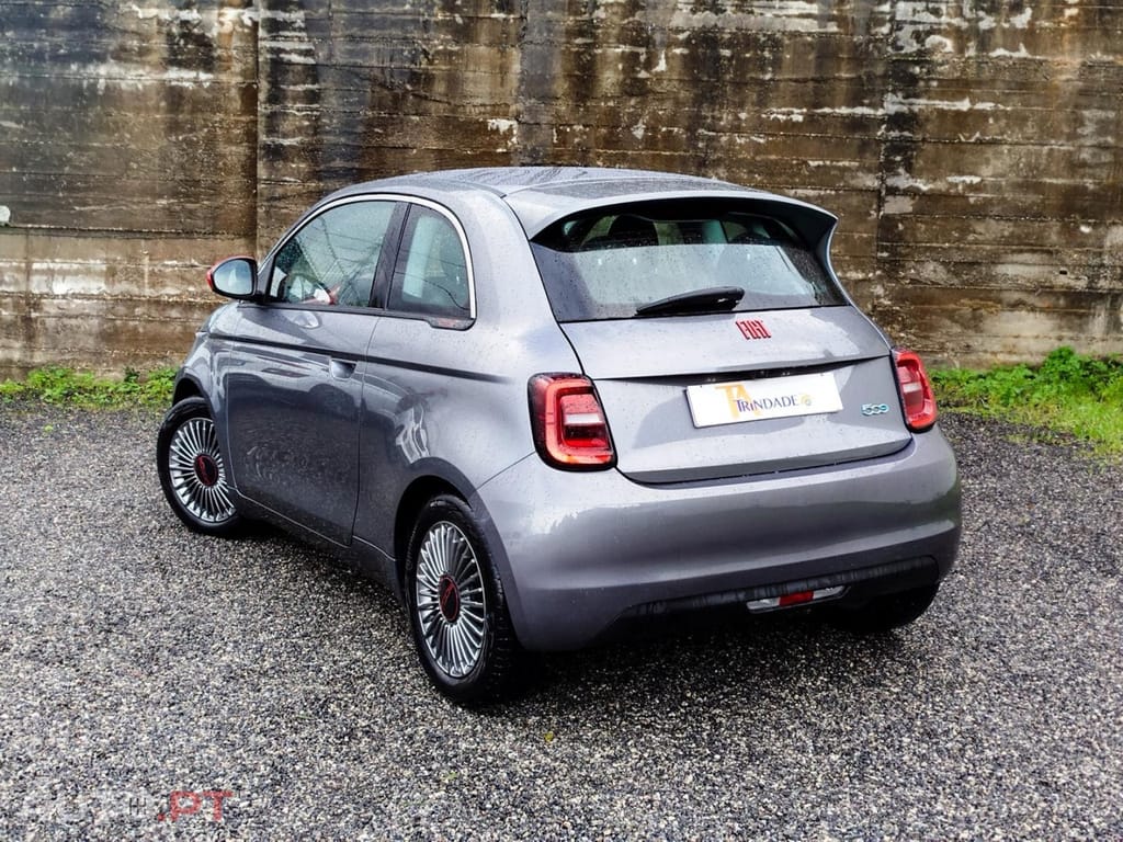 Fiat 500e 23,8kWh Red