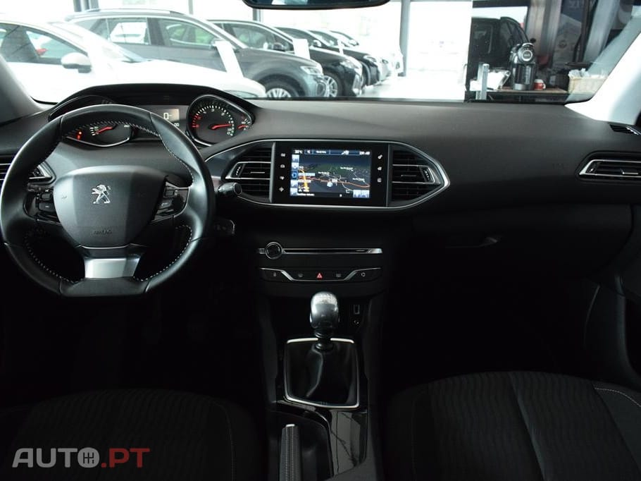 Peugeot 308 1.6 e-HDi Allure J17